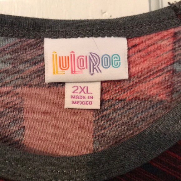 Lularoe Randy tee - Picture 2 of 4